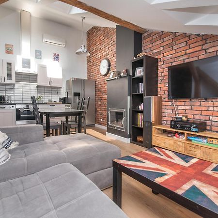 Przytulny Loft W Uroczej Okolicy Apartment Гливице Екстериор снимка